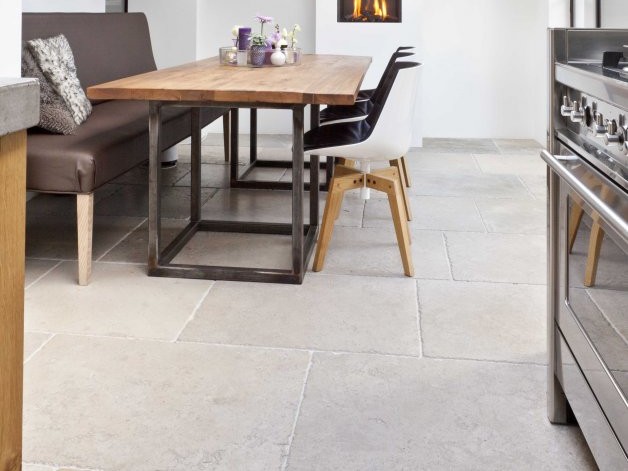 Limestone Avignon Natursteinfliese in Creme und Sandfarben